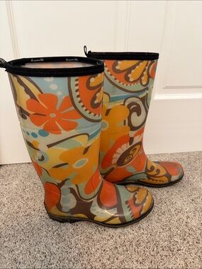 Kamik Multicolor Floral Paisley Rain Boots, size 8